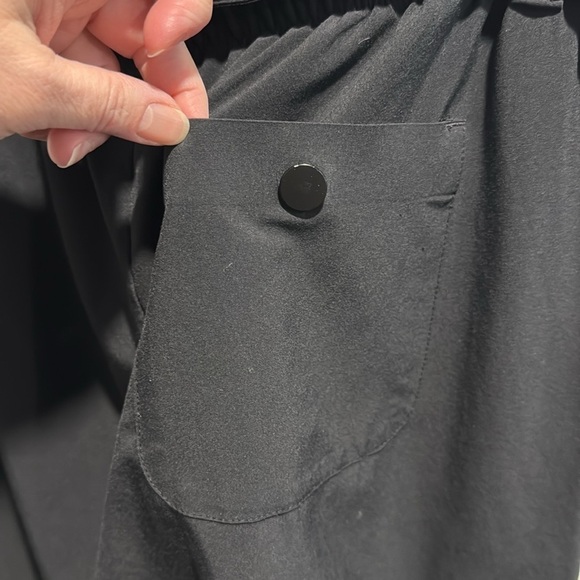 Athleta Skyline Pant II 2 tie paper bag waist black size 10 - Picture 7 of 8